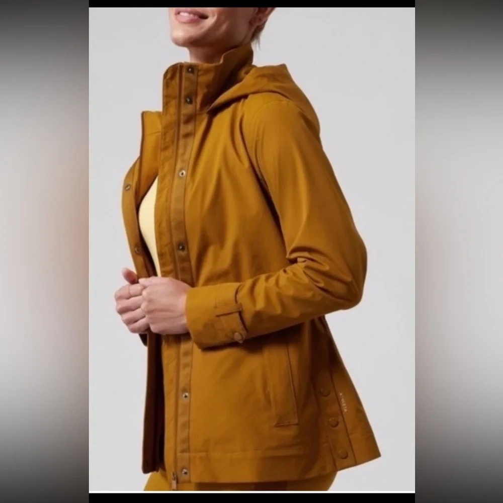 euc athleta rain out sutro trench in brass yellow - Picture 1 of 11